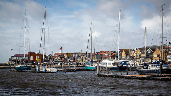 _BEN8925
