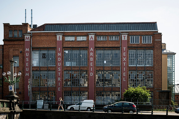 2016