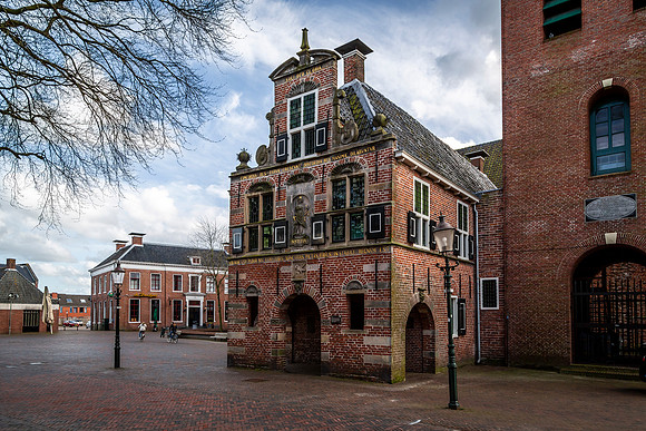_BEN8893