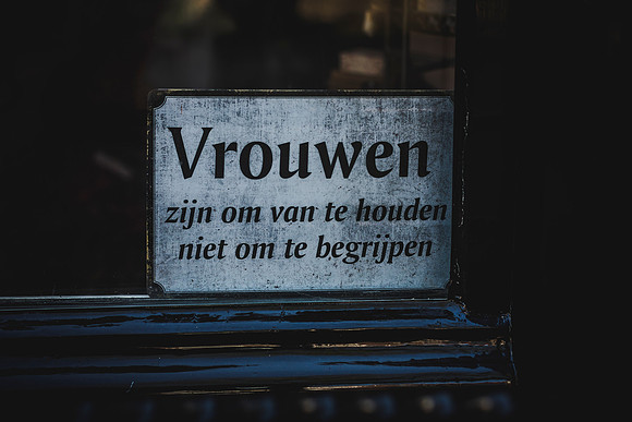_BEN9825