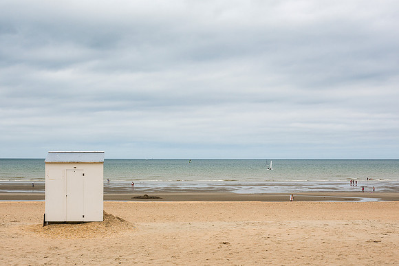 STRAND-/ZEEZICHT te DE PANNE