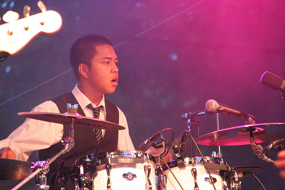 2010, Band P.Y.T - The Pretty Young Things