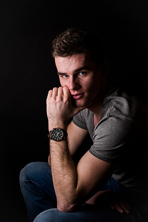 _BEN8927