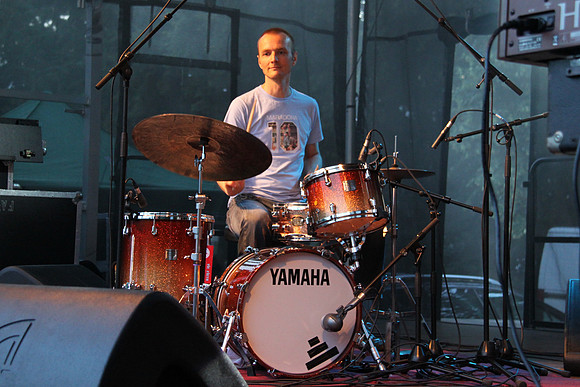 2010, Bl3nder