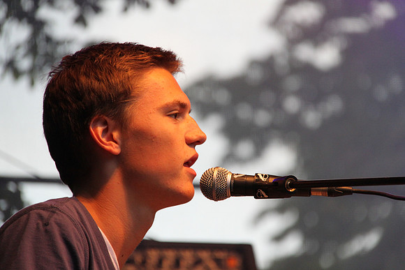 2010, Band P.Y.T - The Pretty Young Things
