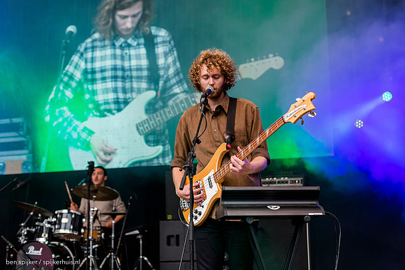 2015