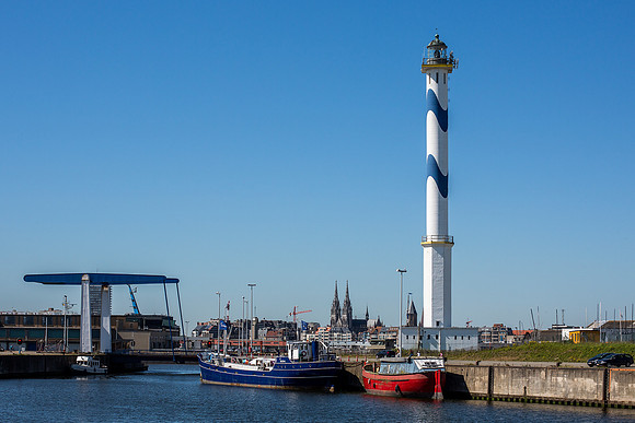 LANGE NELLE te OOSTENDE